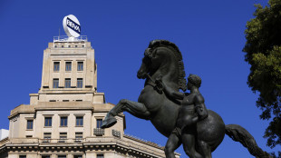 Bbva mantiene sul tavolo l'opa per Sabadell