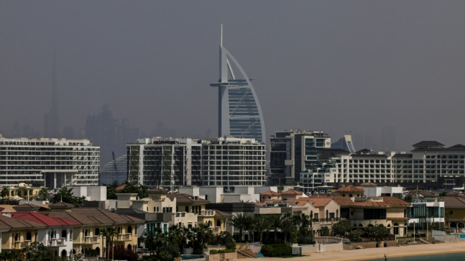 Guerre au Moyen-Orient: moqu&eacute;s, les influenceurs fran&ccedil;ais &agrave; Duba&iuml; face au retour de b&acirc;ton