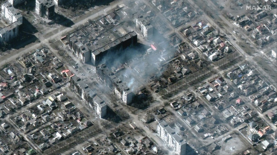 'Hellscape' in Mariupol where 100,000 trapped 