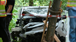 Nach CSD-Anschlag in Berlin: Vier Gef&auml;hrder tragen laut Senatorin Fu&szlig;fesseln