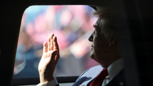 Trump, arrivé au Japon, résolument optimiste sur un accord avec la Chine