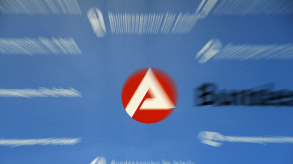 Schwache Fr&uuml;hjahrsbelebung: Zahl der Arbeitslosen nur leicht gesunken