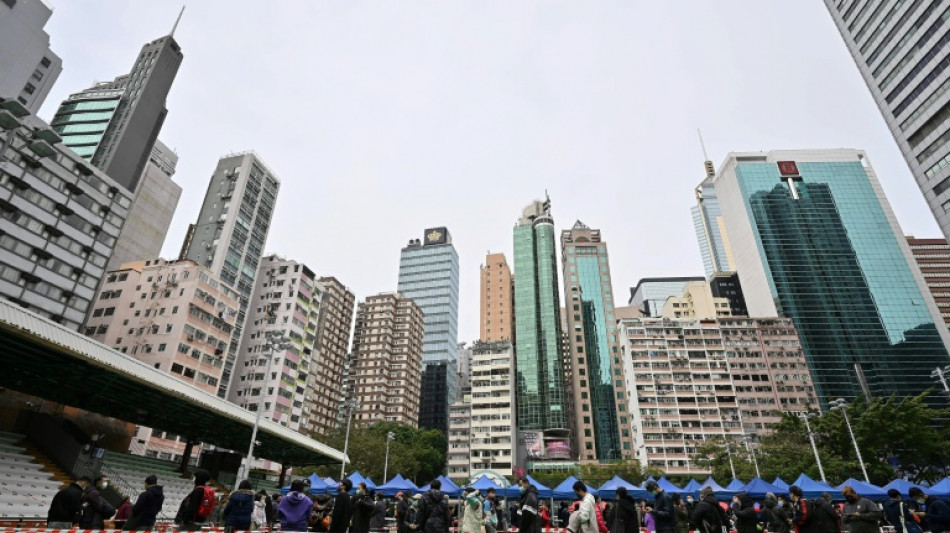 F&uuml;hrung in Hongkong stellt Milliardenhilfen f&uuml;r Firmen und Verbraucher bereit