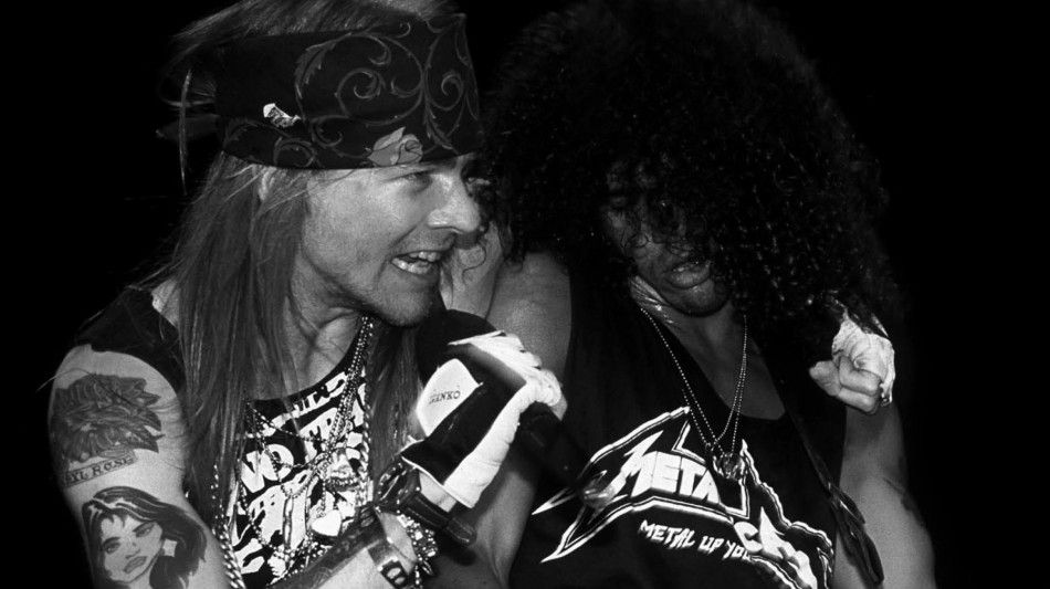 I Guns N' Roses tornano in libreria con La verit&agrave; di Ken Paisli