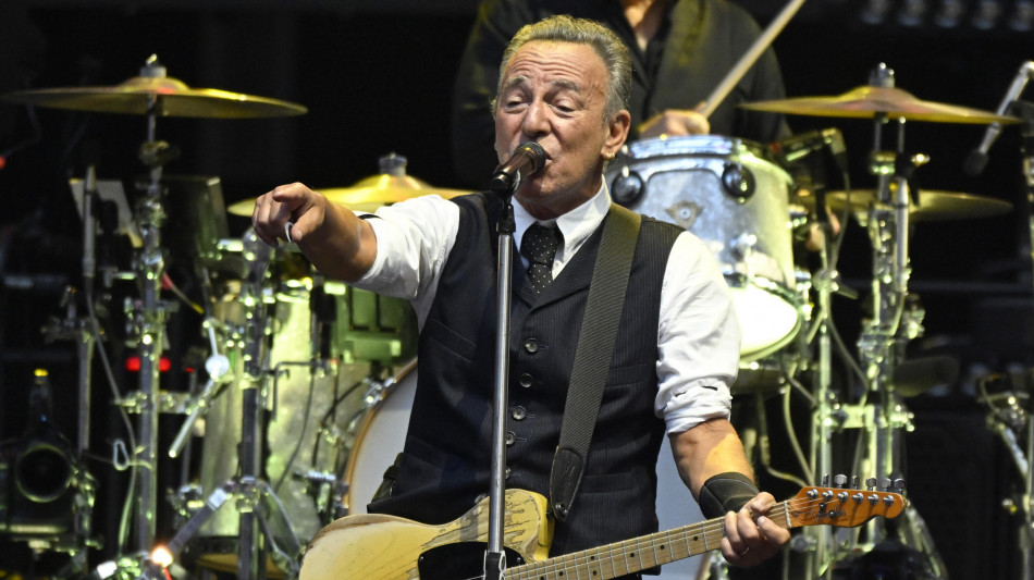 Springsteen suona a Minneapolis contro l'Ice