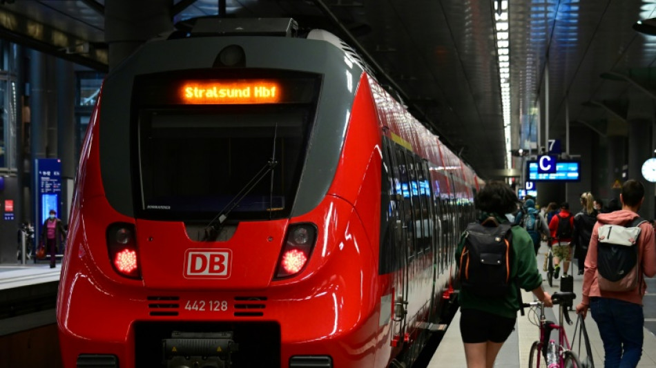Deutschlandticket: Wissing will dauerhafte L&ouml;sung und sieht L&auml;nder in der Pflicht