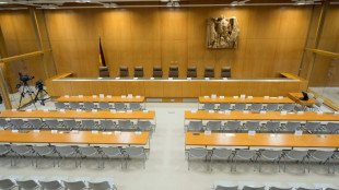 Bundesverfassungsgericht urteilt &uuml;ber Rechte von leiblichen V&auml;tern