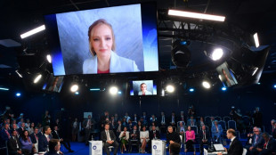 Russie: rares interventions des filles pr&eacute;sum&eacute;es de Poutine au Forum &eacute;conomique de Saint-P&eacute;tersbourg