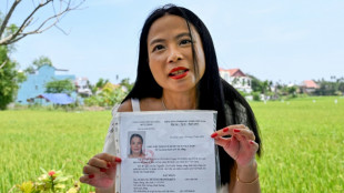 Bebês retirados do Vietnã durante a guerra buscam suas mães 50 anos depois