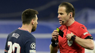 PSG-Klubf&uuml;hrung soll Schiedsrichter bedr&auml;ngt haben - UEFA ermittelt
