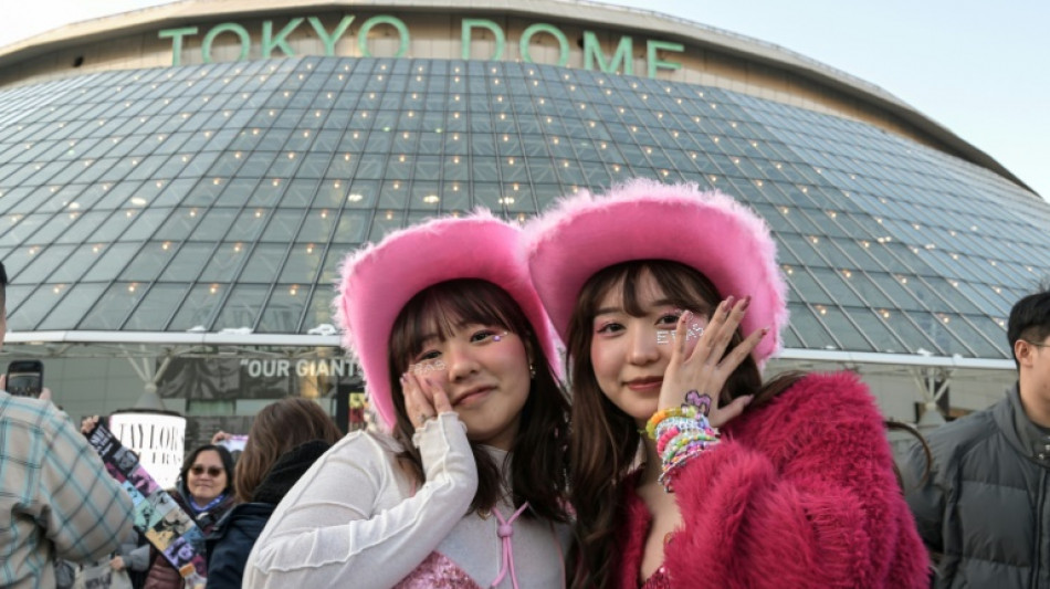 La "Taylor Swift man&iacute;a" invade Tokio