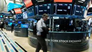 Wall Street cl&ocirc;ture en hausse avant une semaine charg&eacute;e en indicateurs 