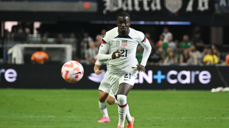 Juventus anuncia contrata&ccedil;&atilde;o do atacante americano Timothy Weah