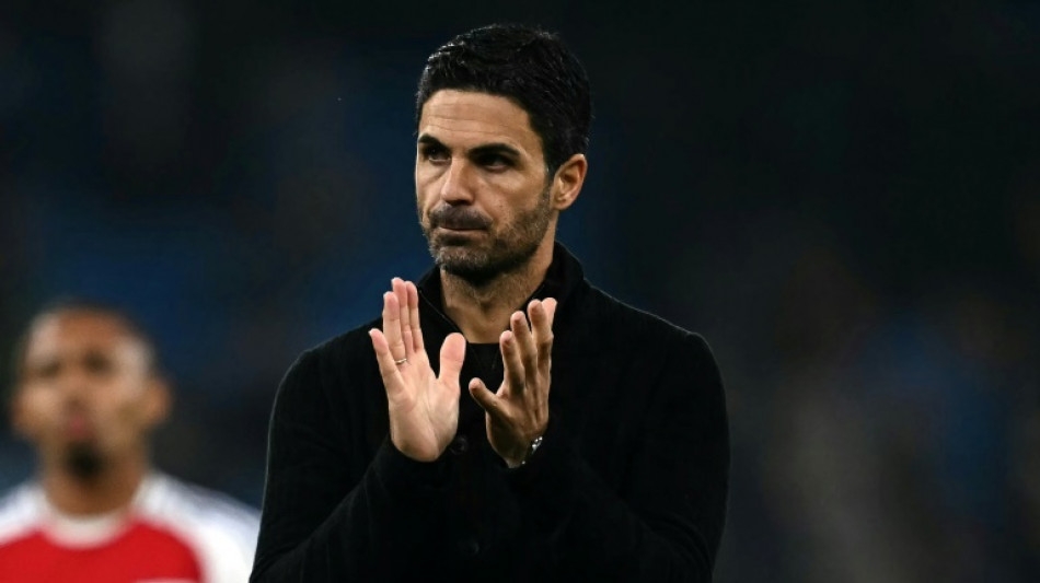 Arteta assume t&aacute;tica defensiva do Arsenal contra o Manchester City