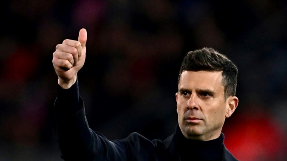 Bologna anuncia sa&iacute;da do t&eacute;cnico Thiago Motta