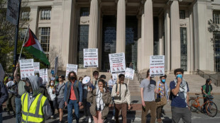 Des manifestants propalestiniens arr&ecirc;t&eacute;s sur des campus aux Etats-Unis