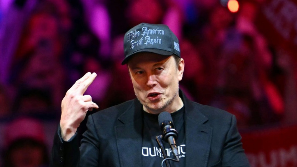 Elon Musk revoca su apoyo a Nigel Farage, líder de la extrema derecha británica