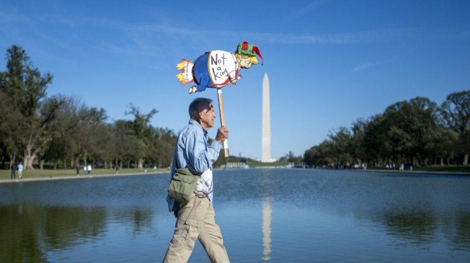 "No a los Reyes", el lema de protestas contra Trump en EEUU