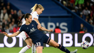 Foot: l'Allemande D&auml;britz quitte le PSG et signe &agrave; Lyon