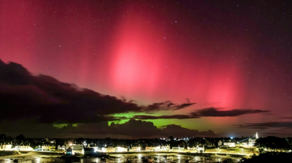 Une temp&ecirc;te solaire majeure touche la Terre