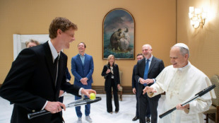 Leão XIV recebe no Vaticano o líder do ranking mundial de tênis Jannik Sinner